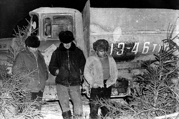 Хроники Нового года. Как в Челнах отмечали в прошедшем веке 