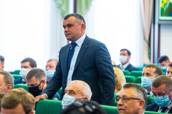 Махинация на 35 казенных миллиона: как экс-градоначальник Нижнекамска Рамиль Муллин попал в «уголовку» Махинация на 35 казенных миллиона: как экс-градоначальник Нижнекамска Рамиль Муллин попал в «уголовку»