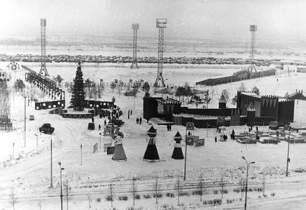 Хроники Нового года. Как в Челнах отмечали в прошедшем веке 