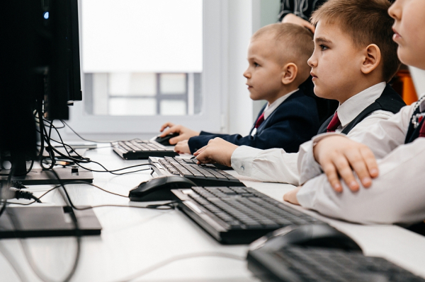 «Нет оснований сокрушаться, что год был тяжелым. Мы не теряем оптимистического настроя» «Нет оснований сокрушаться, что год был тяжелым. Мы не теряем оптимистического настроя»