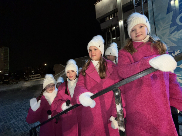 Челны отгуляли Старый Новый год: сегодня начнется демонтаж елки