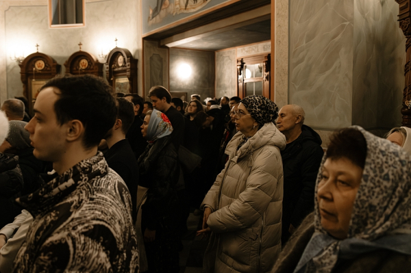 «Помолимся горячо за наших воинов, которые встречают это Рождество в боях за наше будущее» «Помолимся горячо за наших воинов, которые встречают это Рождество в боях за наше будущее»