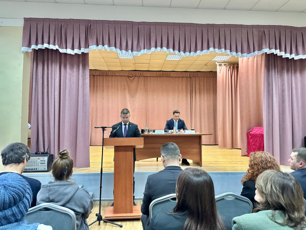 Встречи с жителями прошли в трех районах Набережных Челнов Встречи с жителями прошли в трех районах Набережных Челнов