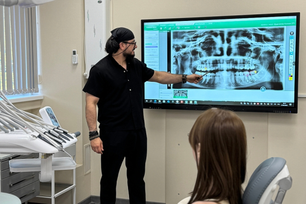 &laquo;Сообщили, что у меня инфицирование крови может пойти либо я ослепну&hellip; Они давят психологически, стращают&raquo;