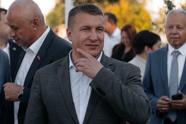 &laquo;Таковых средств на обустройство дворов город не видел никогда. В наиблежайшие 20-тридцать лет такого денежного ресурса уже не будет&raquo;