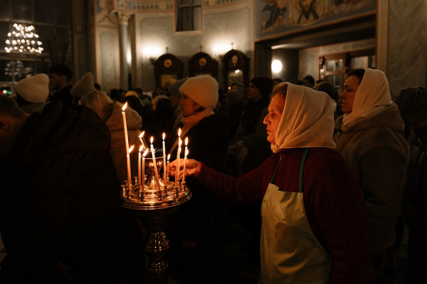 «Помолимся горячо за наших воинов, которые встречают это Рождество в боях за наше будущее» «Помолимся горячо за наших воинов, которые встречают это Рождество в боях за наше будущее»