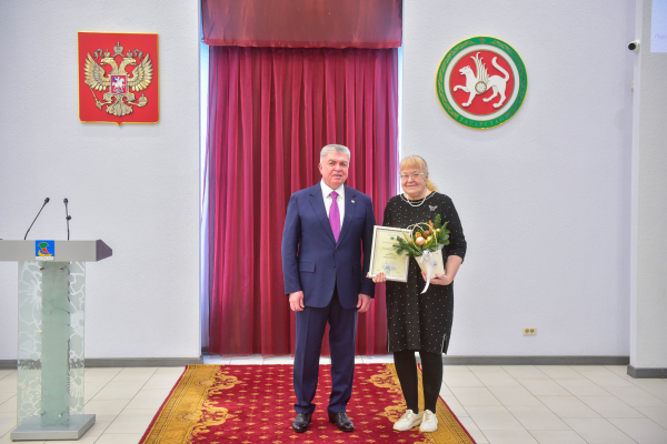 В Набережных Челнах одарили наилучших уполномоченных лиц медиаотрасли 