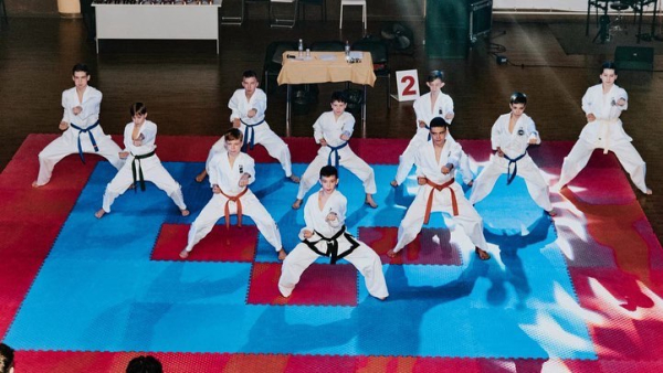 Дамир Хуснутдинов: «Достижения малыша, также спортивные, зарождаются в семье» Дамир Хуснутдинов: «Достижения малыша, также спортивные, зарождаются в семье»