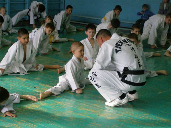 Дамир Хуснутдинов: «Достижения малыша, также спортивные, зарождаются в семье» Дамир Хуснутдинов: «Достижения малыша, также спортивные, зарождаются в семье»