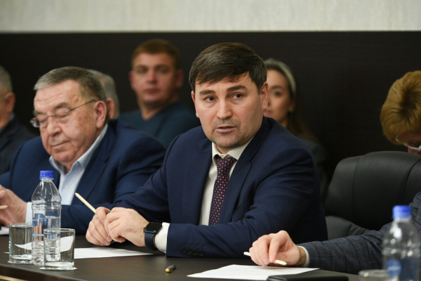 &laquo;Заводу необходима усовершенствование, вливание новых средств&hellip; Если кто-то вправду на это отважится&raquo;