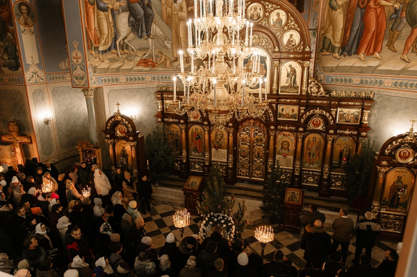 «Помолимся горячо за наших воинов, которые встречают это Рождество в боях за наше будущее» «Помолимся горячо за наших воинов, которые встречают это Рождество в боях за наше будущее»