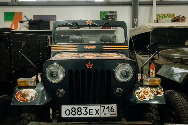 «Из города Москва звонят по причине этой машинки, но я не отдам. Я чувствую, это не настоящие ценители» «Из города Москва звонят по причине этой машинки, но я не отдам. Я чувствую, это не настоящие ценители»