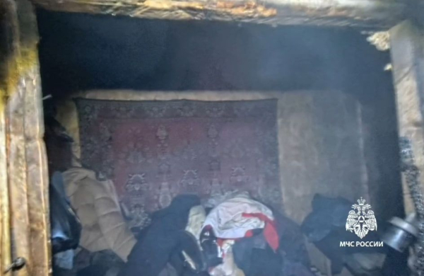 В Татарстане должник по коммуналке умер, освещая жилище свечой В Татарстане должник по коммуналке умер, освещая жилище свечой