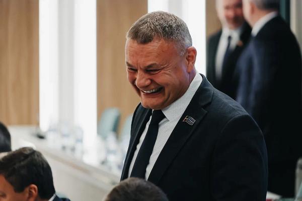 &laquo;30 кг сбросил. Это гласит о многом &ndash; человек пылает на работе, с душой относится к данному делу&raquo;