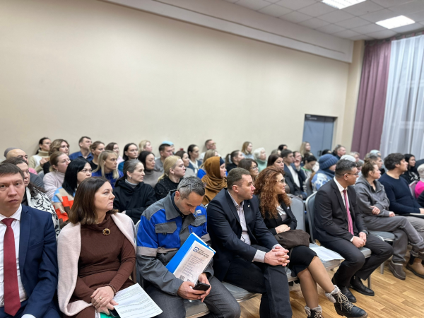 Встречи с жителями прошли в трех районах Набережных Челнов Встречи с жителями прошли в трех районах Набережных Челнов