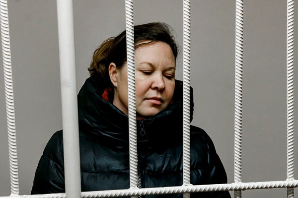 «Все так называемые подрядчики, как оказывается, как-то меж собой соединены, я об этом даже и не знала» «Все так называемые подрядчики, как оказывается, как-то меж собой соединены, я об этом даже и не знала»