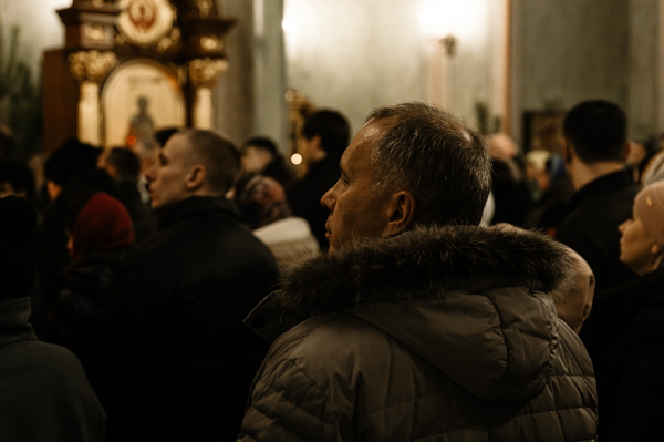 «Помолимся горячо за наших воинов, которые встречают это Рождество в боях за наше будущее» «Помолимся горячо за наших воинов, которые встречают это Рождество в боях за наше будущее»