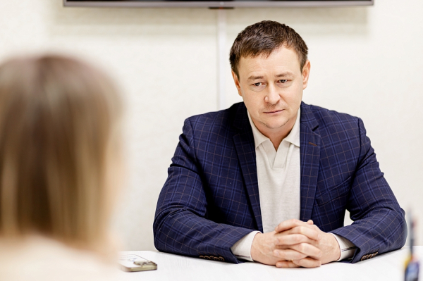 &laquo;На данный момент мы работаем приблизительно на 20-двадцать пять процентов собственных возможностей, будучи в режиме ожидания&raquo;: результаты 2025 года компании &laquo;ТАТКРАН&raquo;