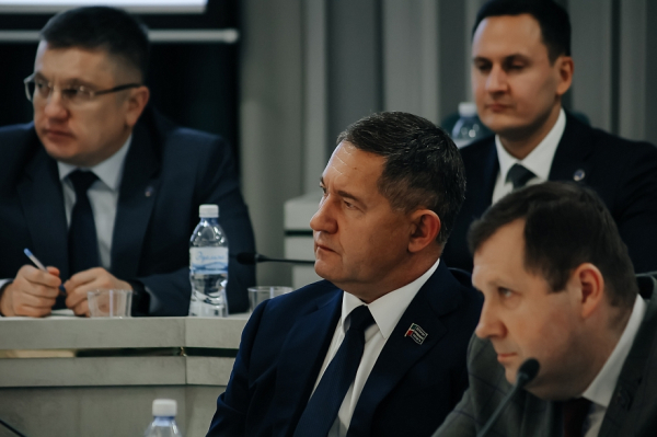 &laquo;30 кг сбросил. Это гласит о многом &ndash; человек пылает на работе, с душой относится к данному делу&raquo;