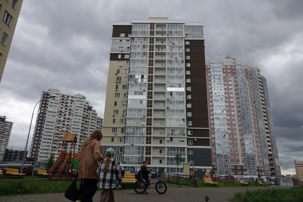 &laquo;Специалисты по недвижимости сейчас работают на заправке и продают очки&raquo;