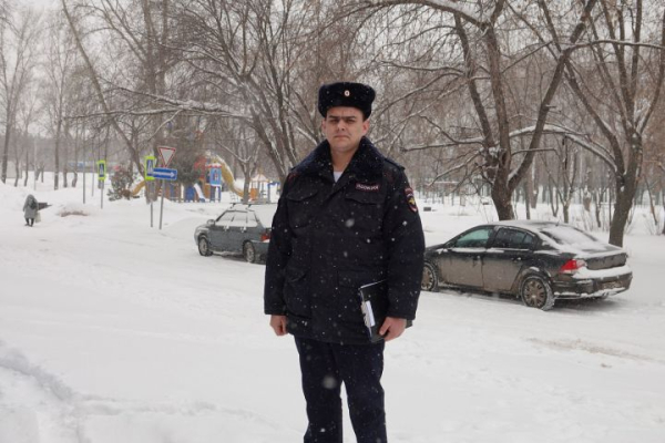 Участковый Нияз Нурлеев: &laquo;Служба &ndash; не сериал, стреляю только на учениях&raquo;