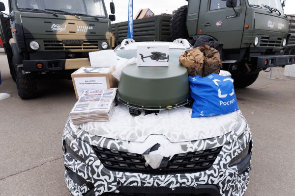 Еще одну отправку шефской поддержки предназначили 50-летию со времени выпуска первого КАМАЗа 