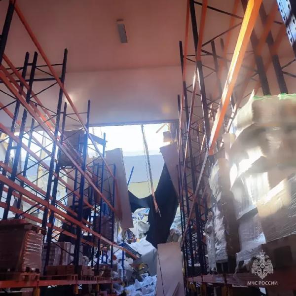 В Зеленодольске обвалилась кровля склада &laquo;Магнита&raquo;: пострадала дама