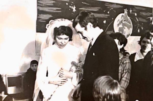 Парад любви: в Набережных Челнах чествуют свадебных юбиляров 