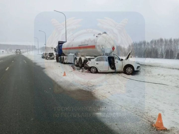 Твердое ДТП под Мамадышем унесло жизнь двухмесячной девченки Твердое ДТП под Мамадышем унесло жизнь двухмесячной девченки