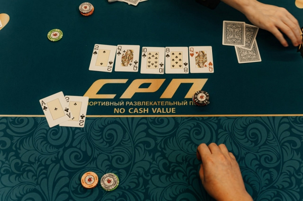 Покер, эмоции и дружба: настоящая жизнь челнинского покер-клуба очами корреспондента Покер, эмоции и дружба: настоящая жизнь челнинского покер-клуба очами корреспондента