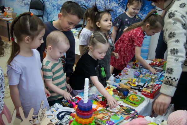 Ярмарка добра в челнинском детсаду 