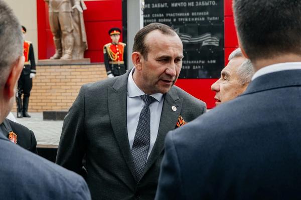 &laquo;Естественно, нелегко, я понимаю. Однако раз республика и население доверили такую задачку, её необходимо оправдать&raquo;