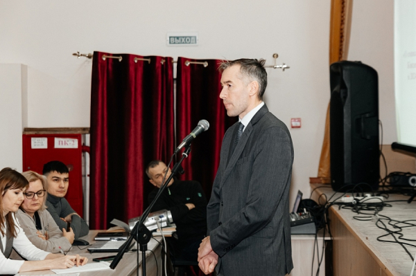 «Есть спецы, которые компетентны. Я не занимался этим вопросом» «Есть спецы, которые компетентны. Я не занимался этим вопросом»