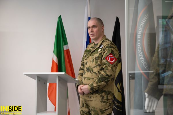 Мать Героя Рф Ольга Чебнева и участник СВО Тимур Нусратов провели уроки мужества 