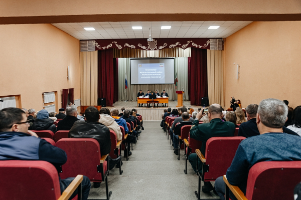 «Есть спецы, которые компетентны. Я не занимался этим вопросом» «Есть спецы, которые компетентны. Я не занимался этим вопросом»