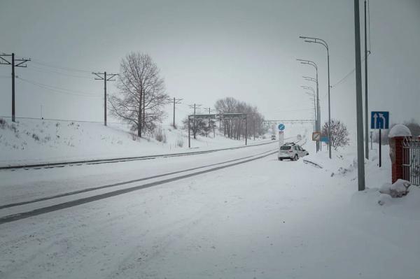 «Чем лучше дороги, тем опаснее ведут себя водители. Почти всегда причина – нарушение требований» «Чем лучше дороги, тем опаснее ведут себя водители. Почти всегда причина – нарушение требований»