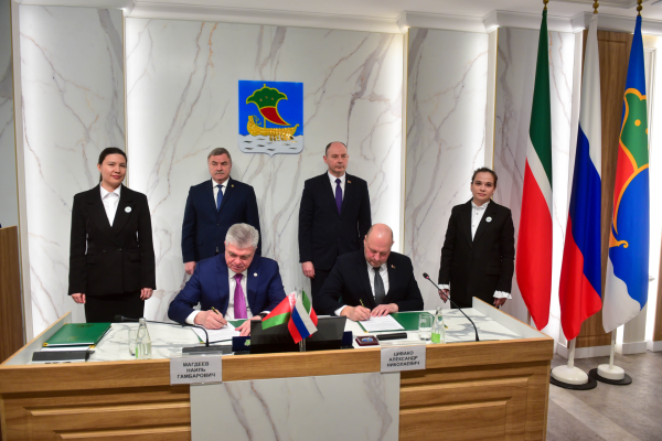 Набережные Челны и белорусский Жодино заключили договор о взаимодействии Набережные Челны и белорусский Жодино заключили договор о взаимодействии