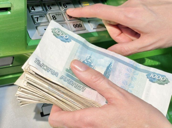 Спасалась от тюрьмы: в Челнах ученица дала 9 миллионов рублей жуликам