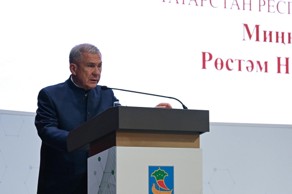 «Еще одна непростая задачка – стройку Столичного проспекта. Это остро нужно…» «Еще одна непростая задачка – стройку Столичного проспекта. Это остро нужно…»