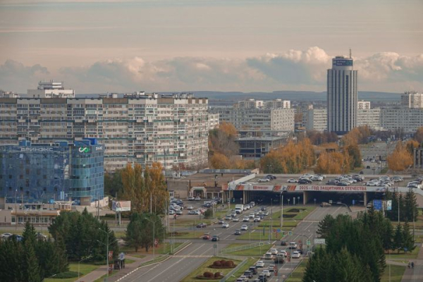 Почему Яшьлек, а не Комсомольский: история названий проспектов Челнов Почему Яшьлек, а не Комсомольский: история названий проспектов Челнов