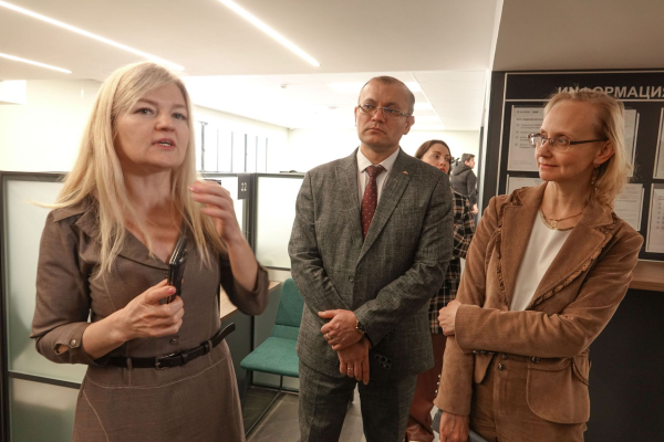 От стройотрядов к сборочному потоку: как учащихся завлекают на «КАМАЗ» От стройотрядов к сборочному потоку: как учащихся завлекают на «КАМАЗ»