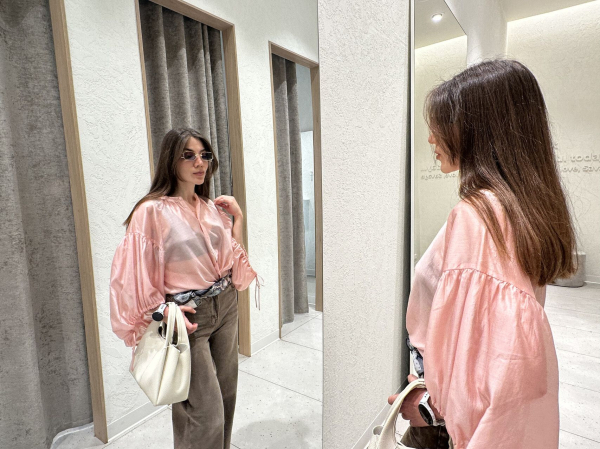 Стилист Лилия Давыдова: «Непонятная одежка осталась в прошедшем» Стилист Лилия Давыдова: «Непонятная одежка осталась в прошедшем»