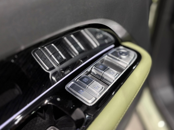 Красное Знамя премиума: почему HONGQI принуждает осуществить пересмотр восприятия о люксе Красное Знамя премиума: почему HONGQI принуждает осуществить пересмотр восприятия о люксе