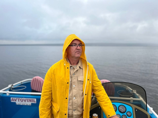 &laquo;Это &ndash; очередной темный ливень для бизнесменов. И так сегодня нелегко: мощная налоговая перегрузка, рост страховых платежей&hellip;&raquo;