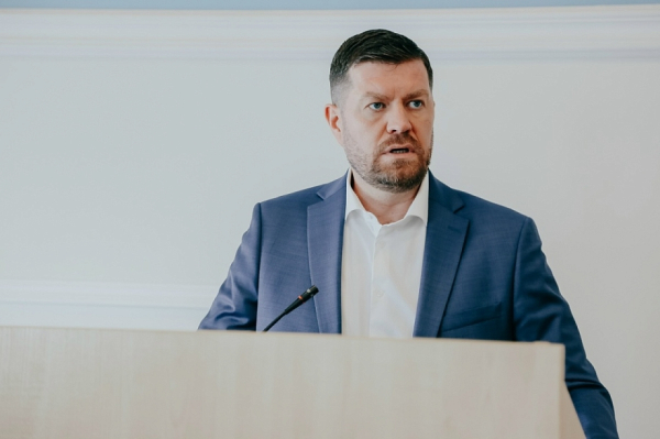 &laquo;Темная метка&raquo; для заместитель руководителя Актанышского района Габдулхаева: государственного служащего сняли с поста по утрате доверия в условиях уголовки