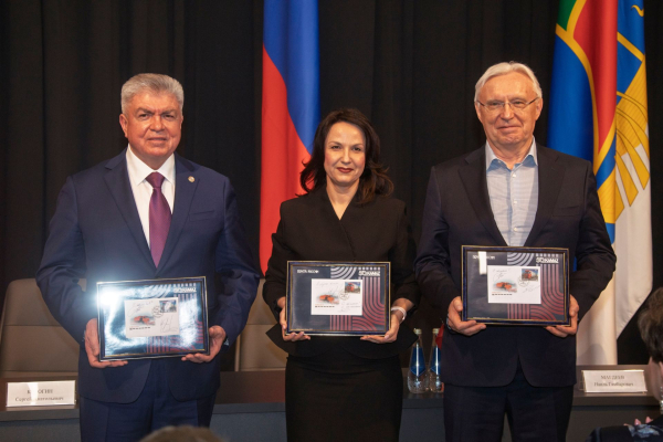 &laquo;Мустанг&raquo; на сцене: в Челнах проявили производственную драму о &laquo;КАМАЗе&raquo;