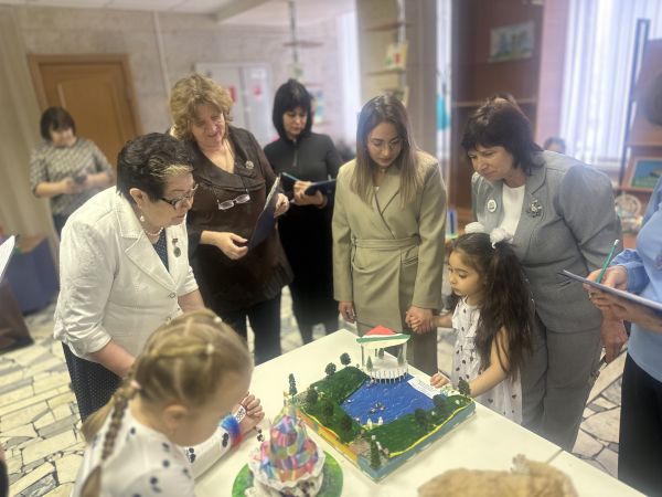 &laquo;Челны будущего&raquo;: дошкольники создали образы родного города 