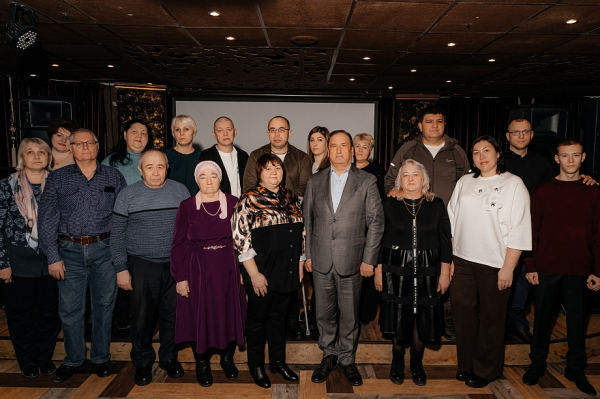 «Будучи на передовой, нам принципиально чувствовать поддержку родных, коллег, компании…» «Будучи на передовой, нам принципиально чувствовать поддержку родных, коллег, компании…»