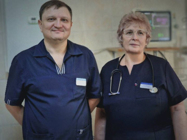 Возвратилась за сумкой и чуть не погибла: как на пожаре выручали 78-летнего дворника