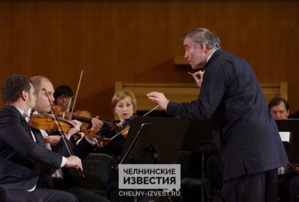 В Челнах выступит симфонический оркестр под управлением Валерия Гергиева В Челнах выступит симфонический оркестр под управлением Валерия Гергиева